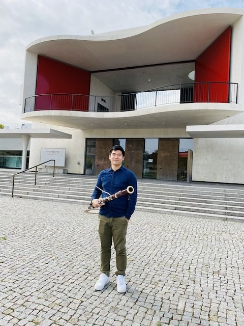 低音管家吳建葳於德國達姆城劇院